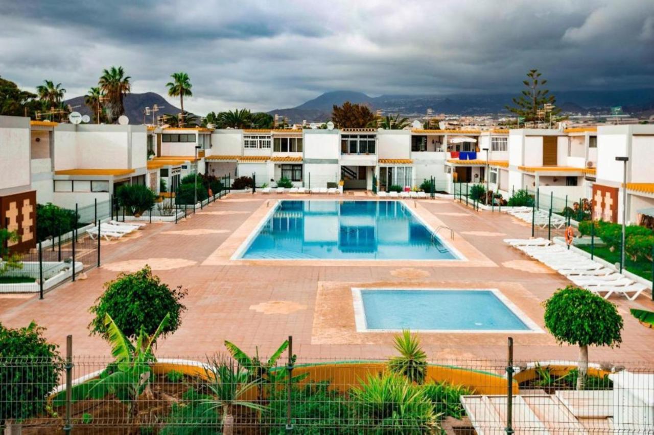 Papagayo Beach Apartments 아로나 외부 사진